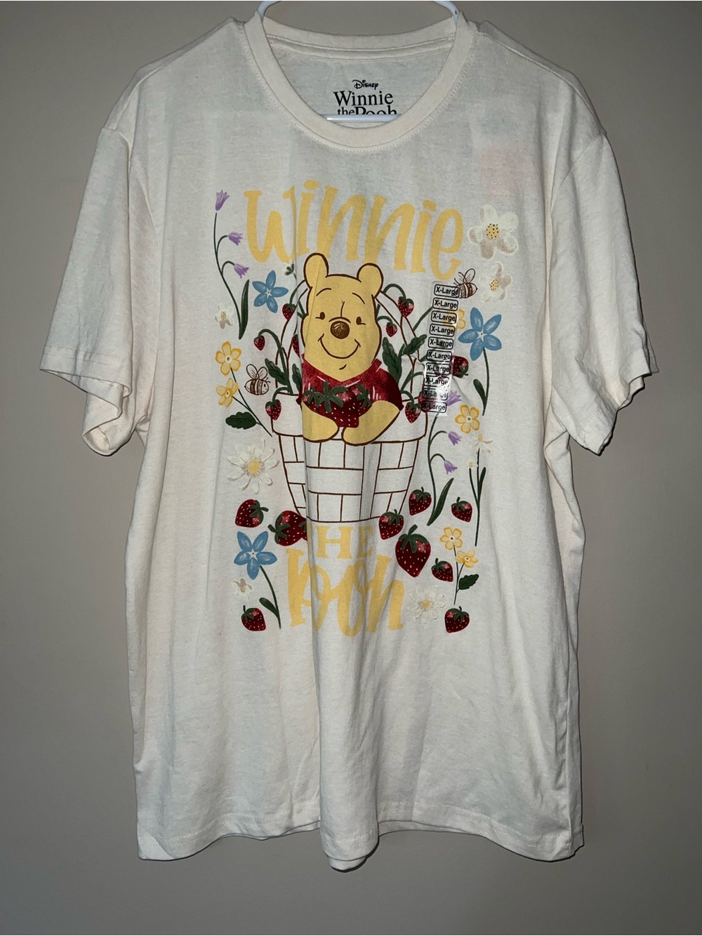 Disney Winnie the Pooh Cream Adult T-Shirt with Strawberry Basket - XL - NWT